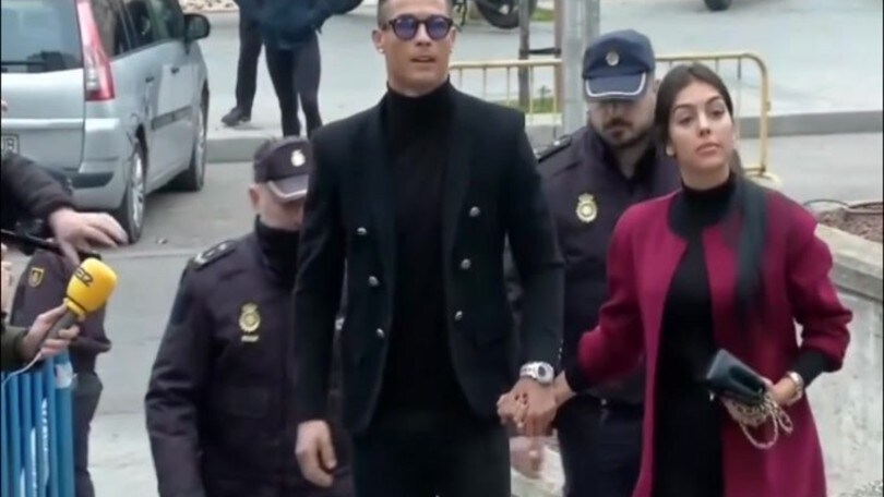 Ronaldo potrebbe aprire una pasticceria a Torino per Georgina