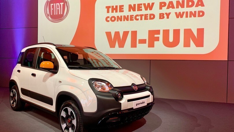 Fiat Panda Connected by Wind, la citycar con giga e connessione wi-fi