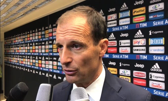 Allegri scherza: "Amsterdam? Andiamo in aereo.."