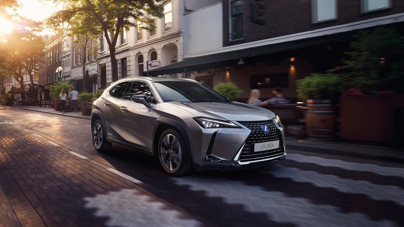 Lexus alla Milano Design Week con UX Hybrid