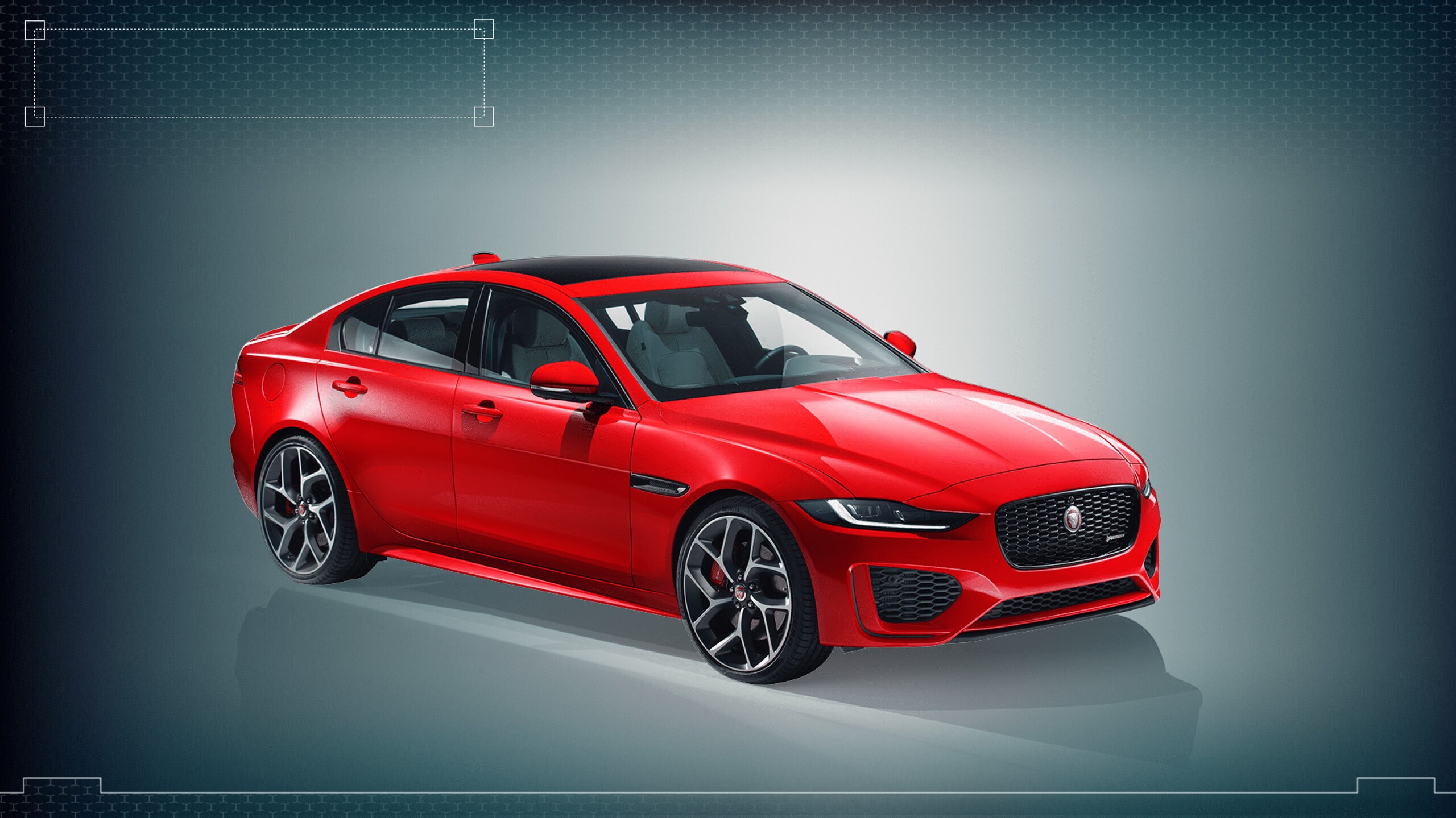 Nuova Jaguar XE: il test al volante FOTO