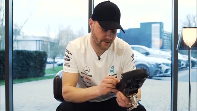 F1, Cina: pole position per Valteri Bottas
