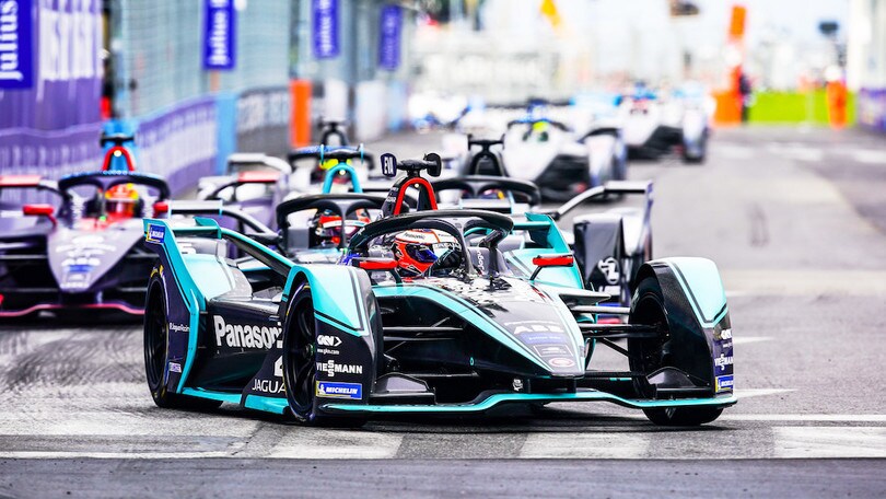 ePrix Roma: Evans, vittoria e spettacolo