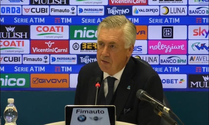 Ancelotti: "Problemi fisici per il Napoli? Chi lo dice è fuori dal mondo"