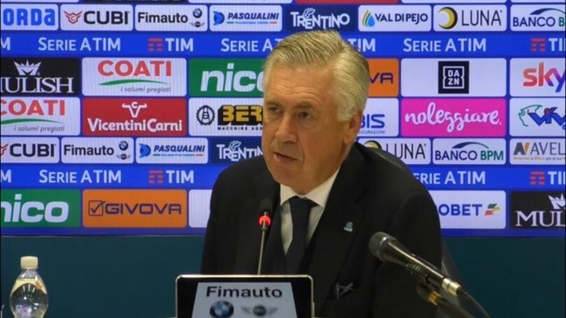 Ancelotti: "Problemi fisici per il Napoli? Chi lo dice è fuori dal mondo"