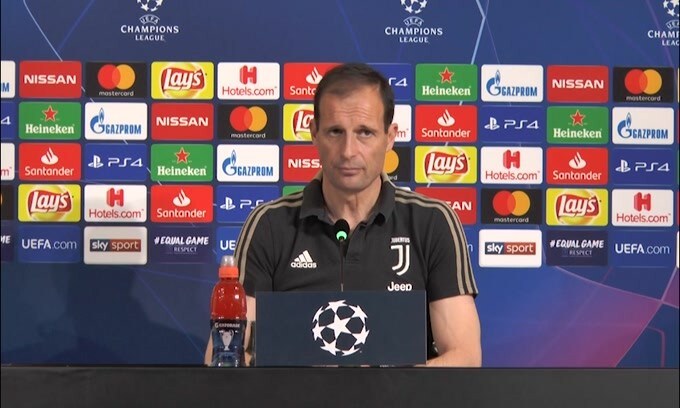 Allegri: "Serve rispetto per l'Ajax"