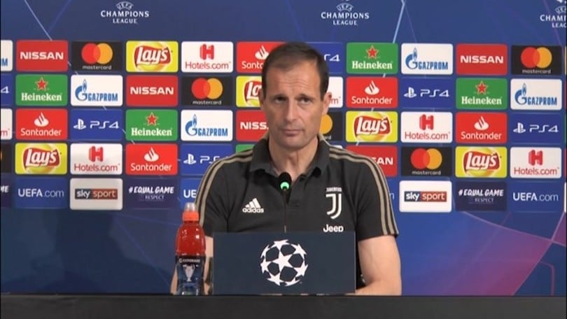 Allegri: "Serve rispetto per l'Ajax"