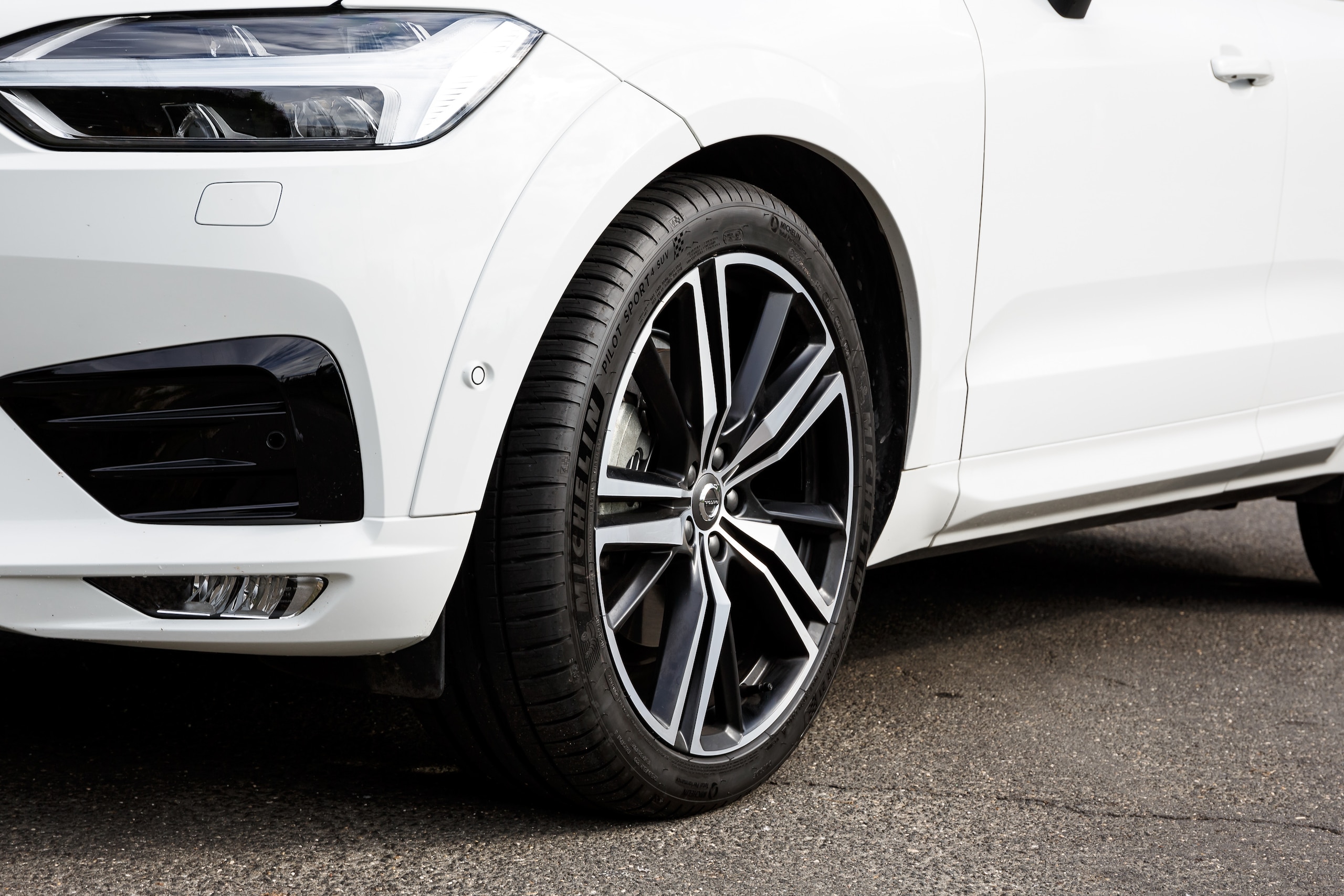 Volvo e Mercedes con Michelin Pilot Sport 4 SUV