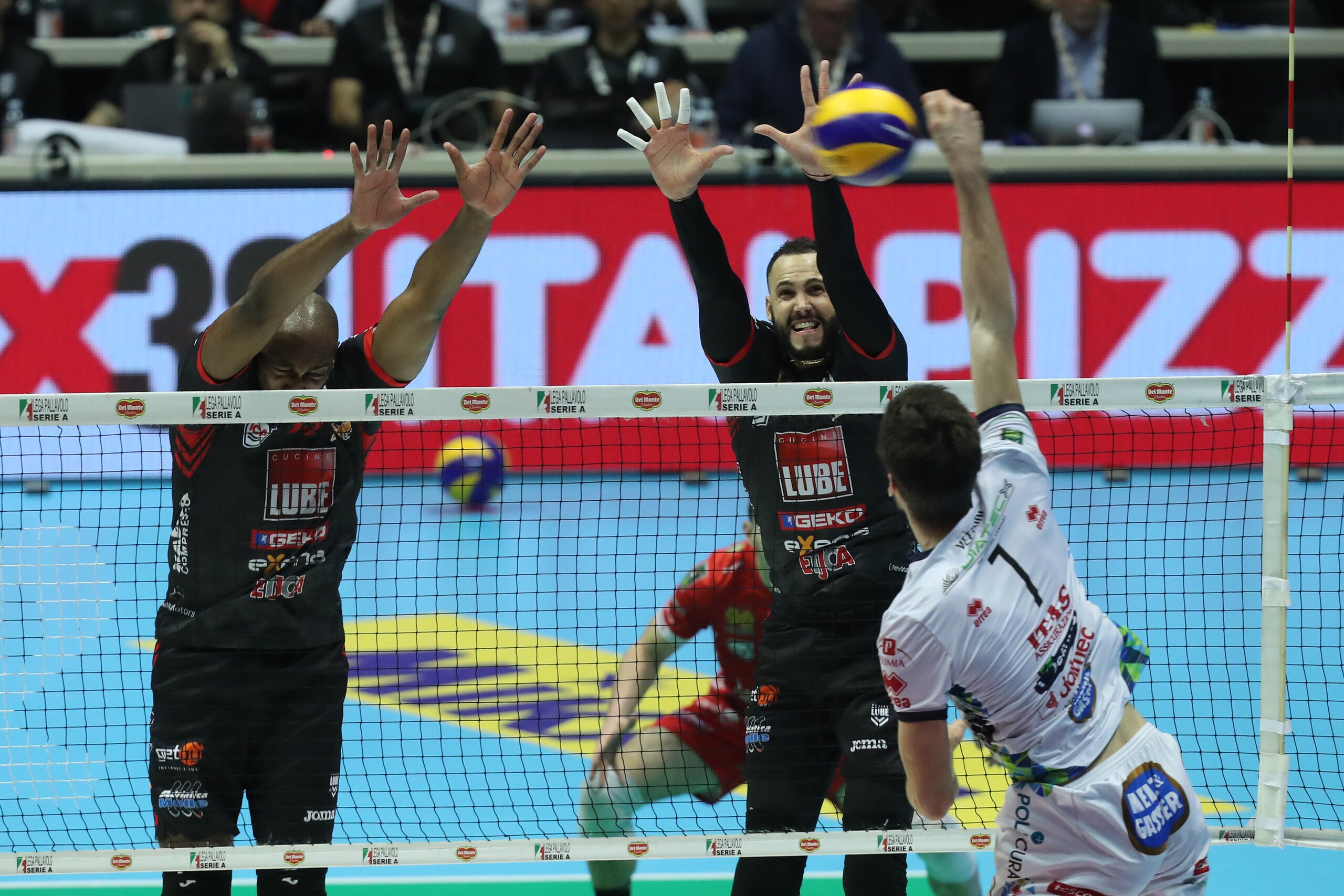Volley: Superlega, venerdì in campo per Gara 2 delle Semifinali