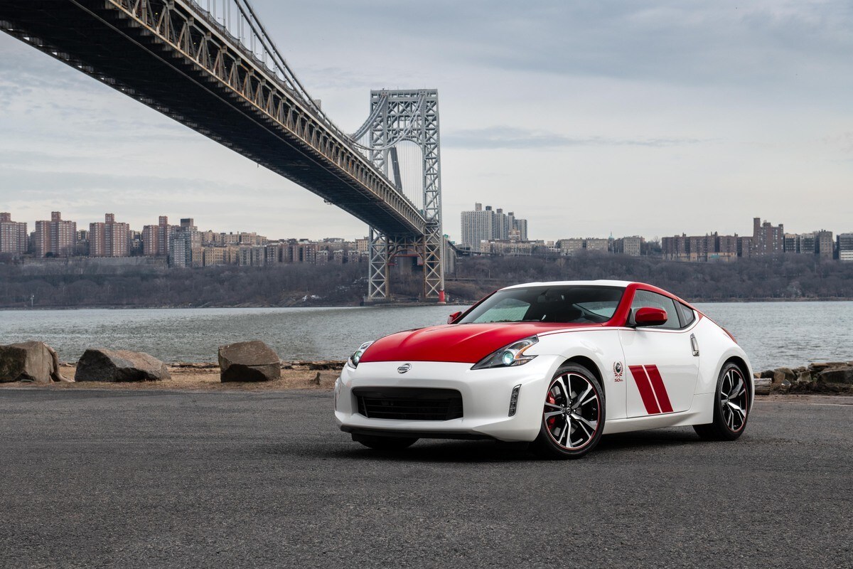 Nissan 370Z 50th Anniversary Edition: tributo alle corse