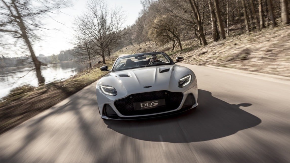 Aston Martin DBS Superleggera Volante, la freccia britannica