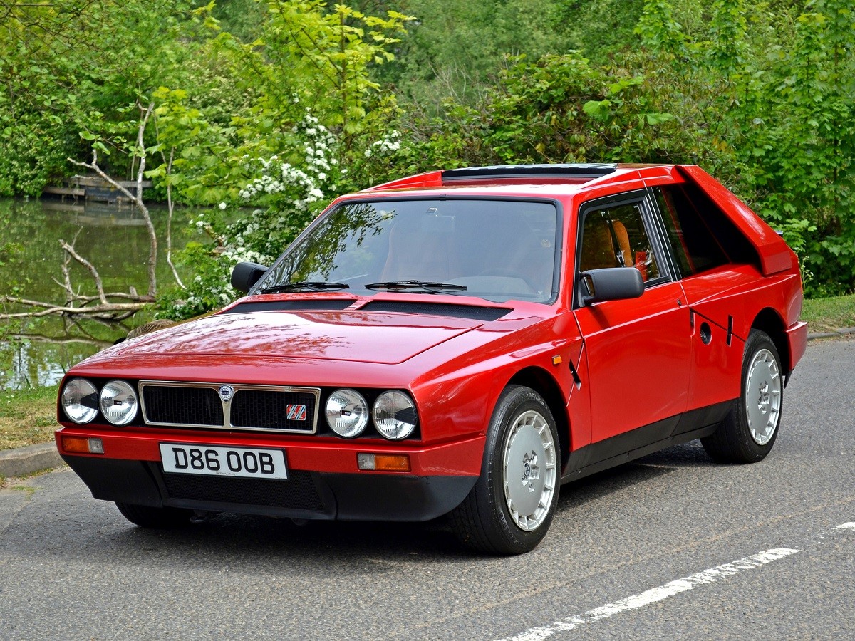 Lancia Delta S4 Stradale all'asta FOTO