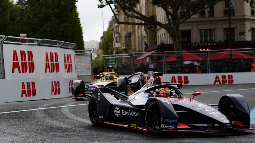 ePrix Parigi: Frijns vince la prima gara bagnata