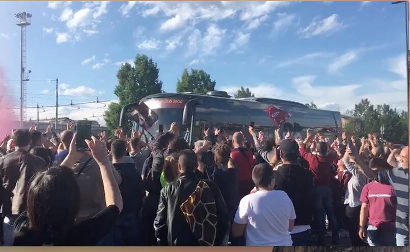 Delirio granata per capitan Belotti e il Toro