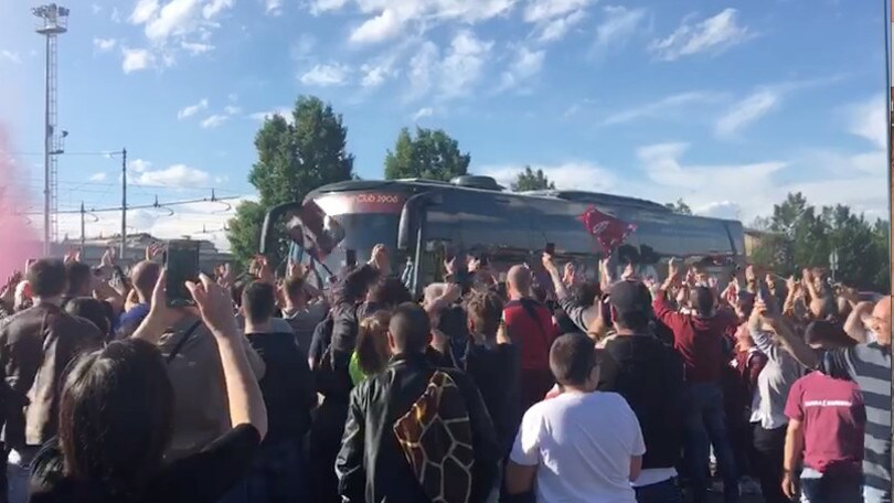 Delirio granata per capitan Belotti e il Toro