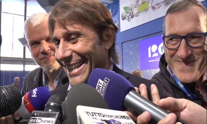 Sale la febbre Conte a Roma