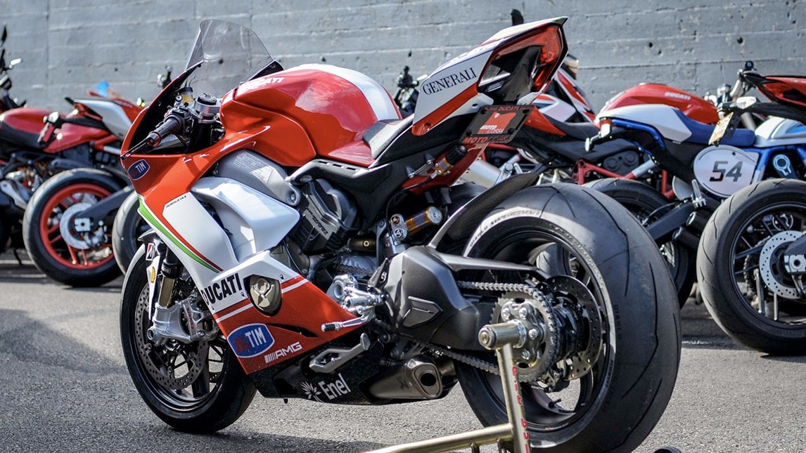 Ducati Panigale V4, la moto tributo a Hayden all'asta per beneficenza