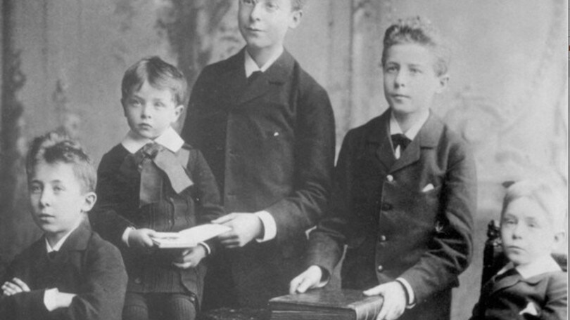 Opel: i 5 fratelli ribelli che facevano impazzire papà Adam