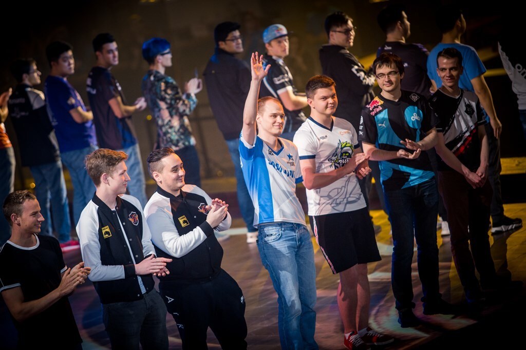 Hearthstone Grandmaster: presentati giocatori e calendario