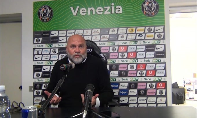 Sfogo di Cosmi: "Campionato falsato"