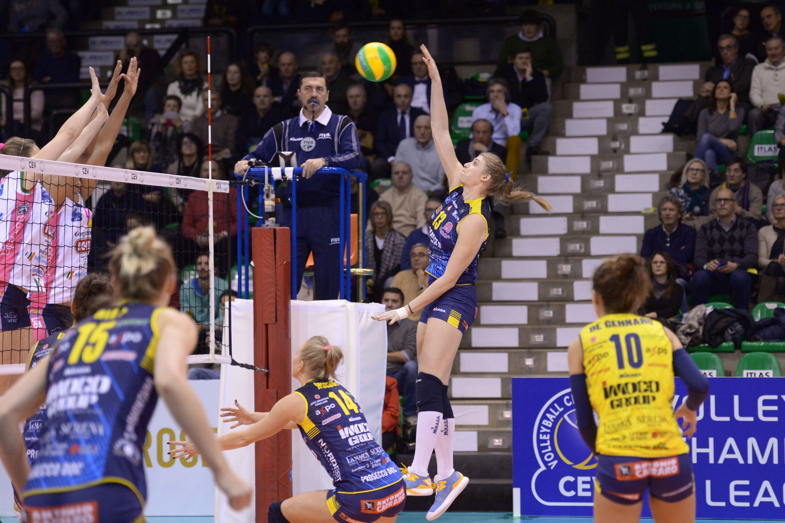 Volley: A1 Femminile, Conegliano allunga, Novara ancora ko