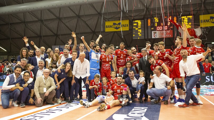 Volley: A2 Maschile, Piacenza festeggia la promozione in Superlega