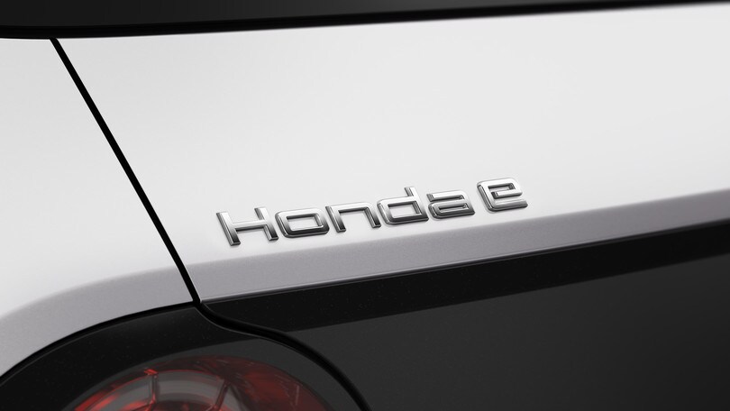 Honda diventa elettrica con e