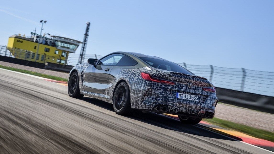 Nuova BMW M8, con l'M Mode la sportiva diventa su misura