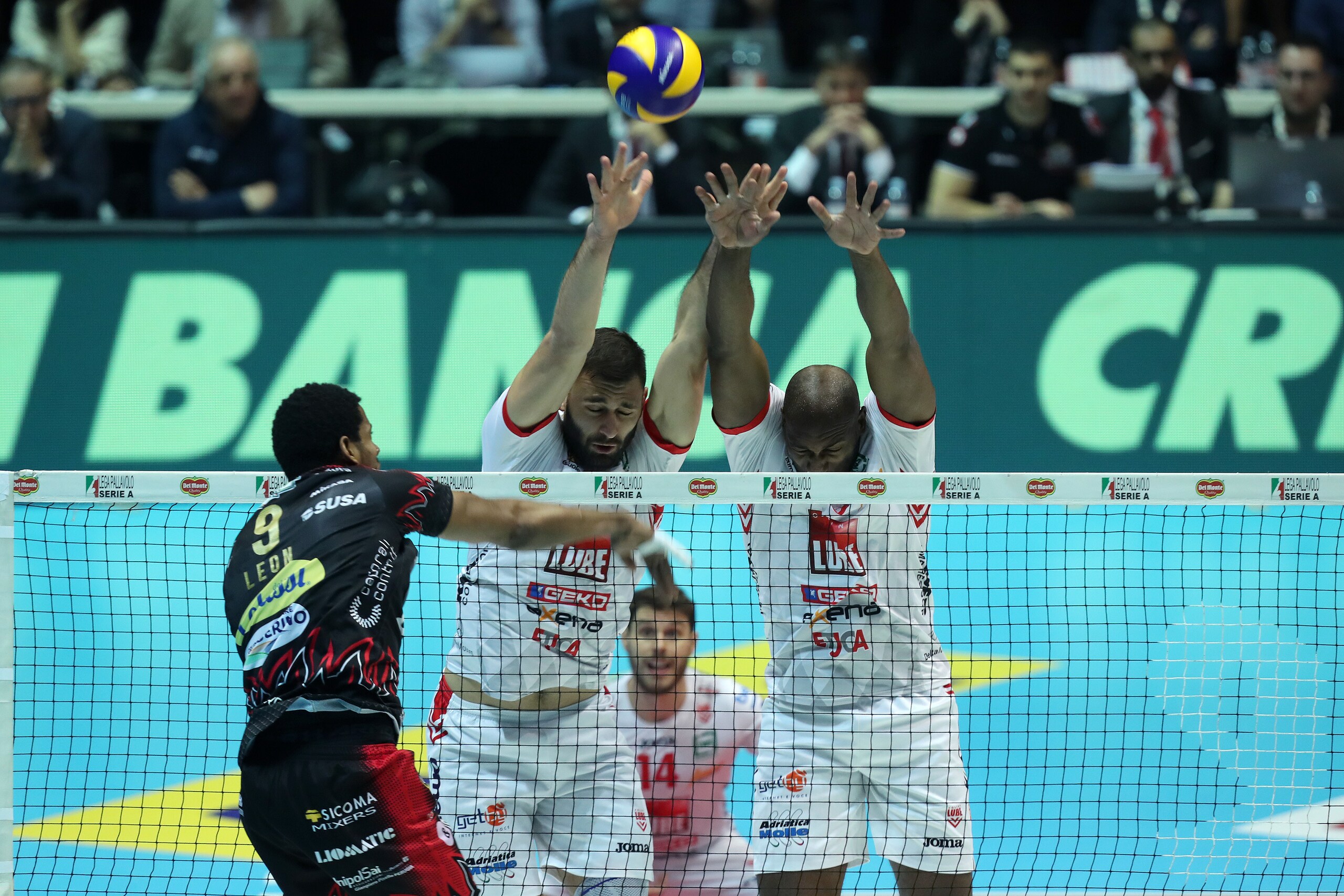 Volley: Superlega, Finale scudetto: all'Eurosole Perugia può chiuderla