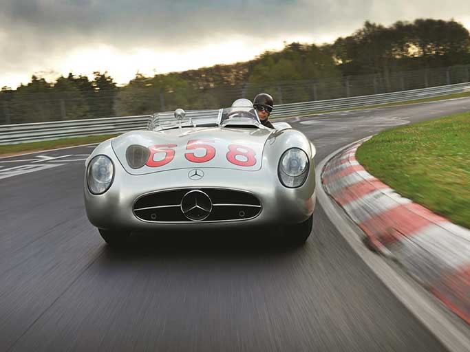 Mercedes 300 SLR e la Mille Miglia: tra storia e record