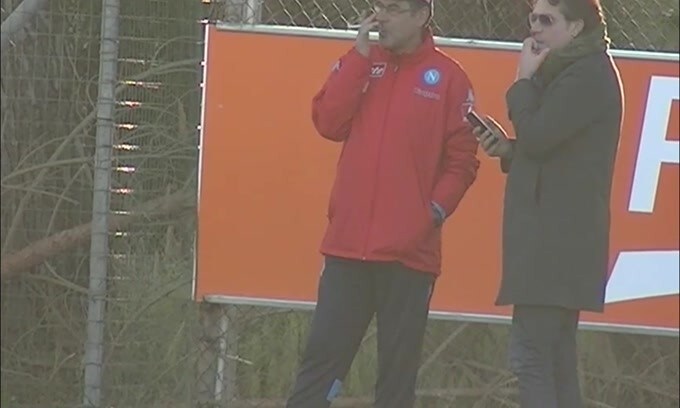 Sarri, futuro diviso tra Chelsea e Roma