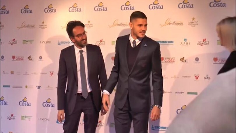 Icardi smentisce i giornali e giura amore all'Inter