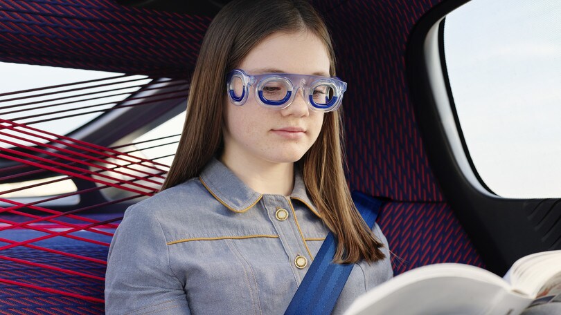 Seetroën S19, le foto degli occhiali di Citroën anti mal d'auto