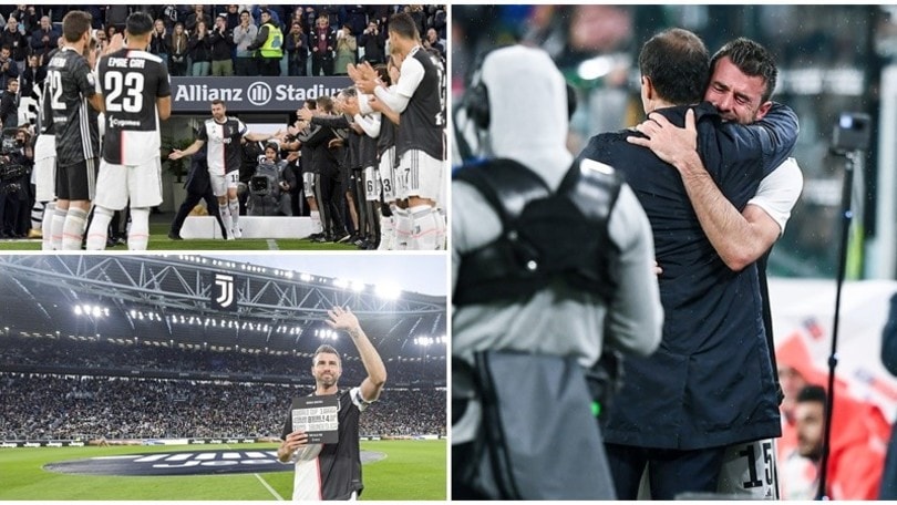 Juventus, Barzagli commuove lo Stadium. Che abbraccio con Allegri!