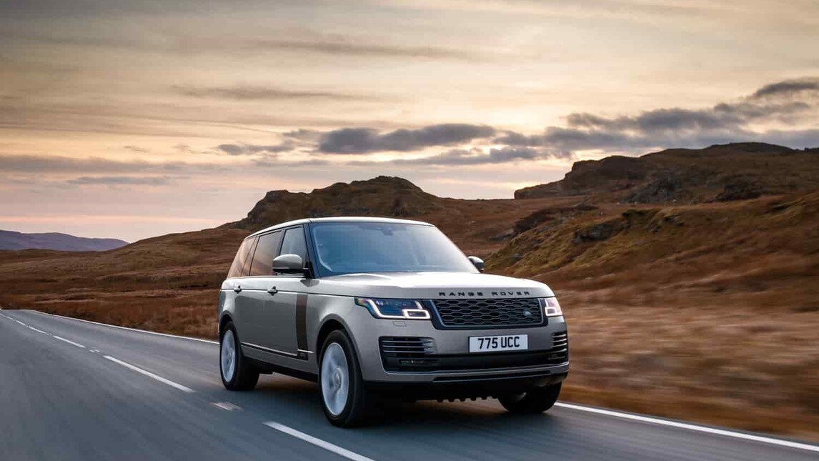 Range Rover Sport HST: elettrificata e potente