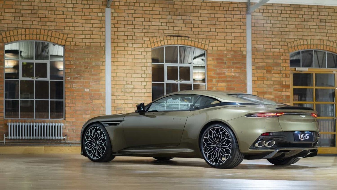 DBS Superleggera OHMSS, l'Aston Martin che omaggia James Bond