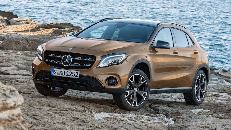 Nuova Mercedes GLA, si entra nel vivo