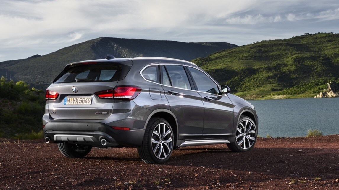 BMW X1, le novità del restyling in attesa della versione ibrida