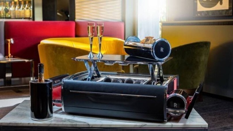Rolls Royce e la cassa di champagne: un optional da 42mila euro