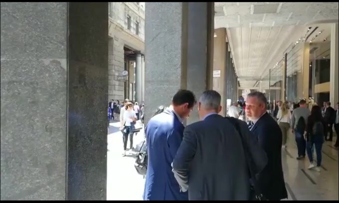 Inter, l'arrivo in sede di Antonello