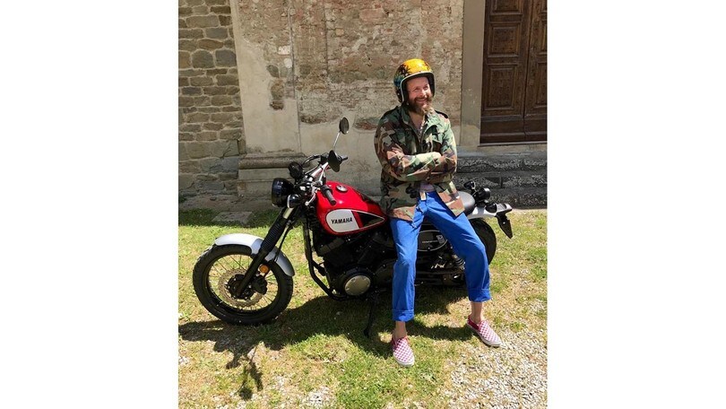 Jovanotti passione moto: ecco la sua Yamaha SCR950