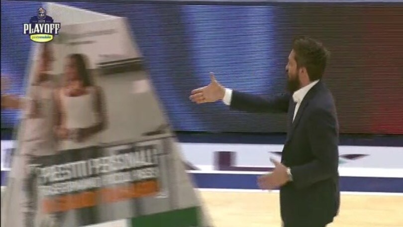 Banco di Sardegna Sassari - A|X Armani Exchange Milano 108-96