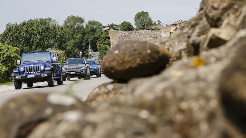 Jeep Trailhawk: tutte le foto dei fuoristrada