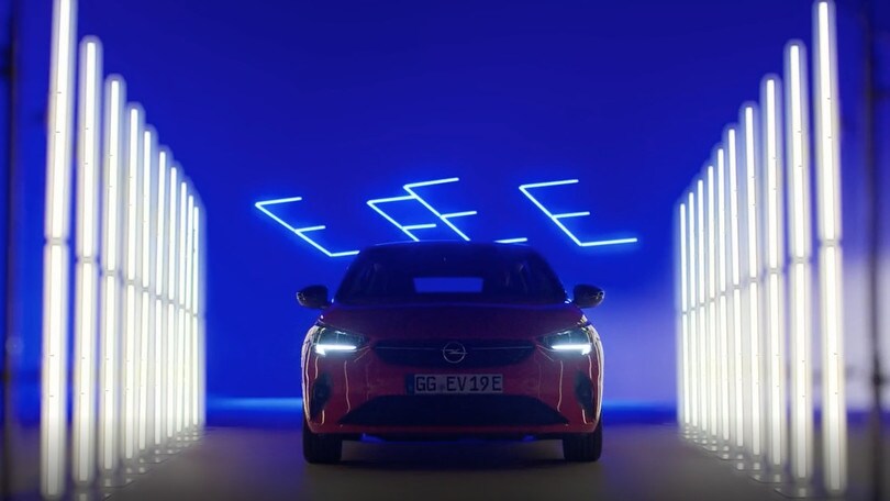 Nuova Opel Corsa-e, l'elettrica VIDEO