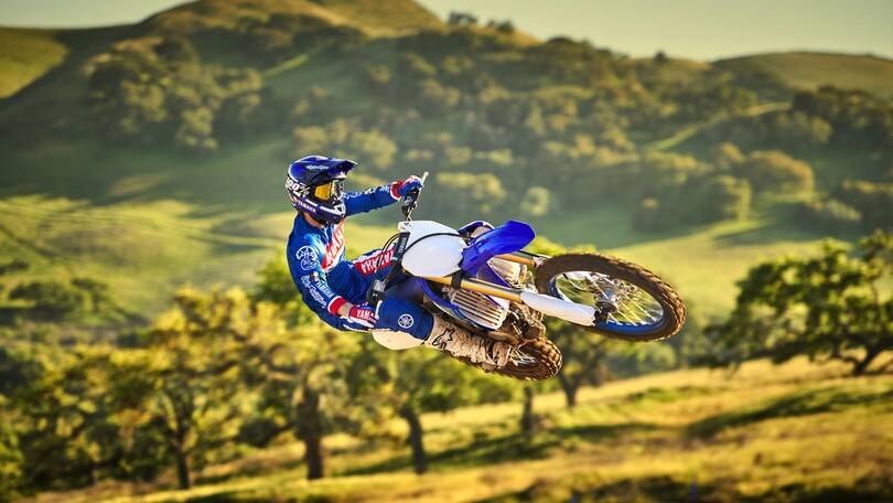 Yamaha rinnova la gamma off-road con la YZ450F e la YZ250F