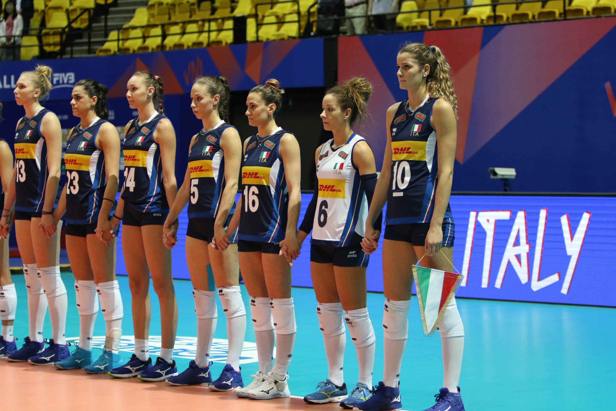 Queste ragazze azzurre così terribili