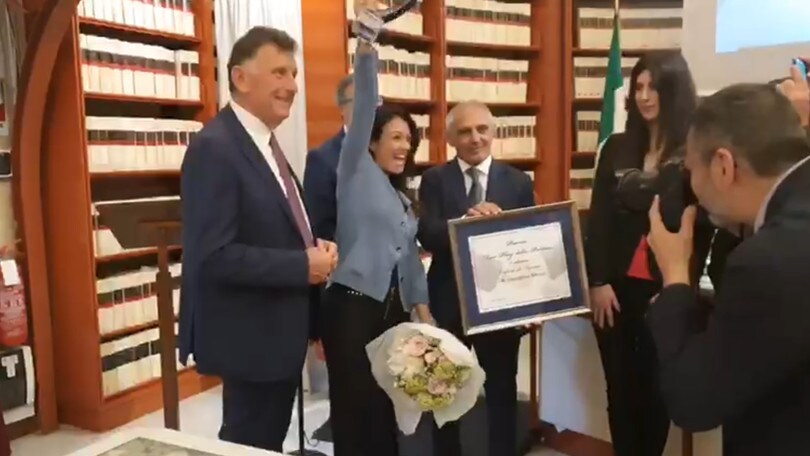 Maria Elisabetta Alberti Casellati e Giusy Versace ricevono il premio "Fair Play della politica"