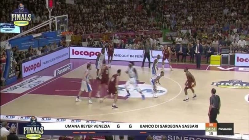 Umana Reyer Venezia - Banco di Sardegna Sassari 72-70
