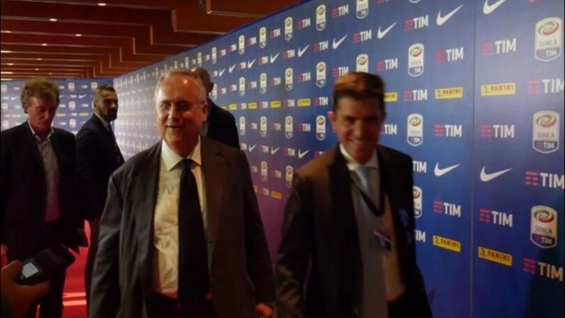 Lotito ha formalizzato l'offerta per Alitalia
