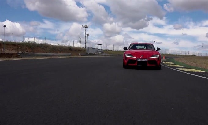 Jarno Trulli e la Toyota Supra: VIDEO